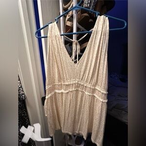 Women’s sleeveless top